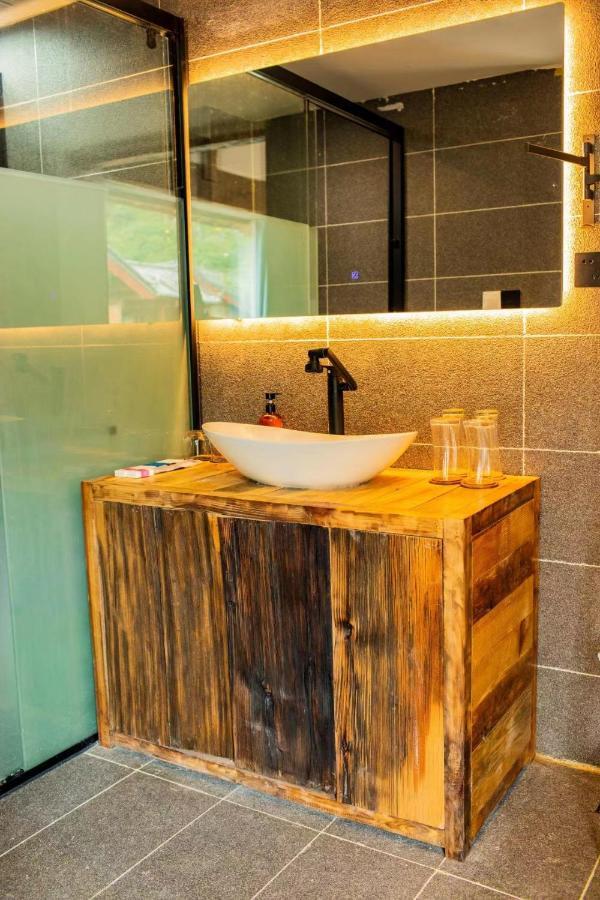 Lijiang Yunqi Holiday Guesthouse Buitenkant foto